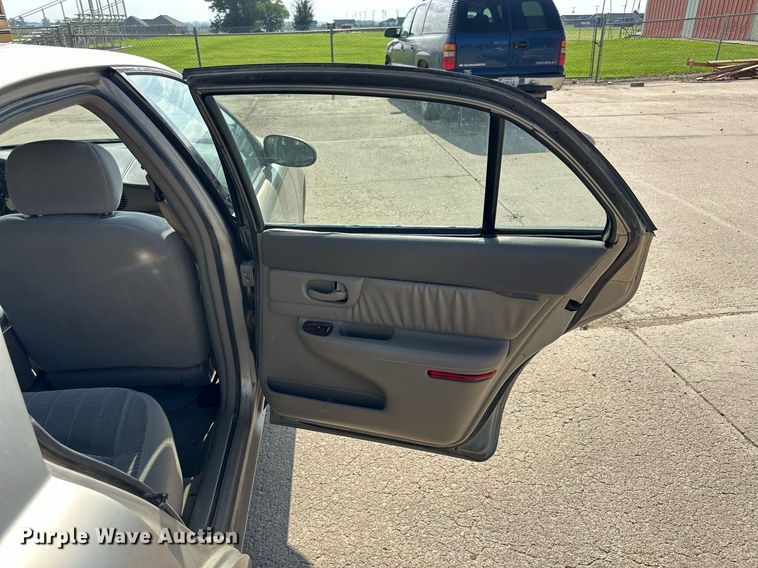 image for item NP9843 2003 Buick Century