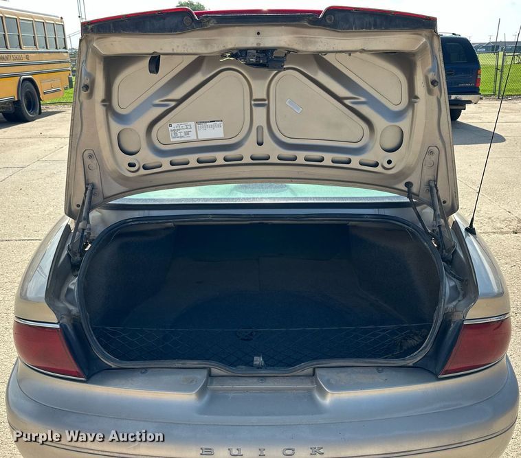 image for item NP9843 2003 Buick Century