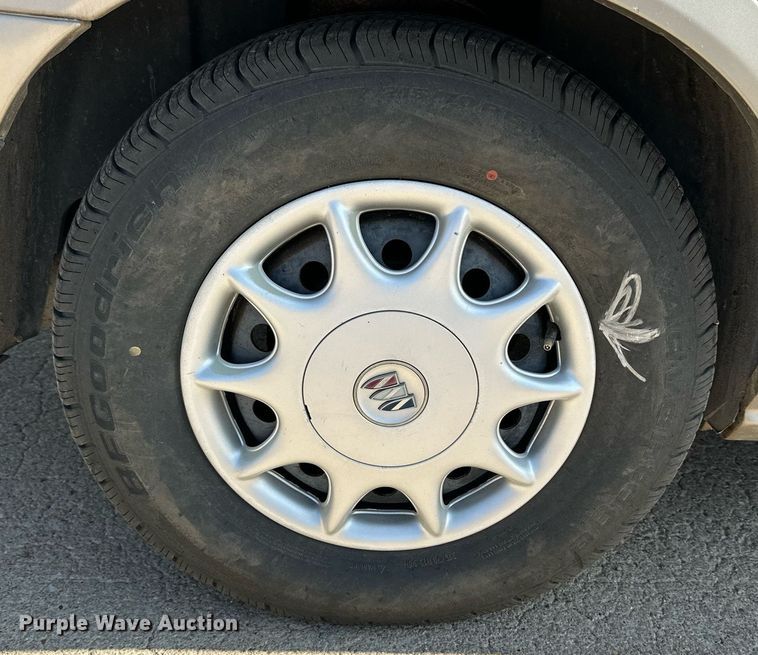 image for item NP9843 2003 Buick Century