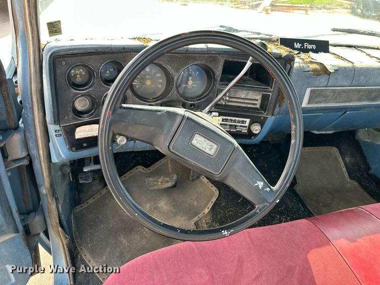 image for item NP9844 1981 Chevrolet C1500  pickup truck