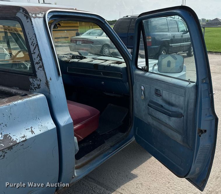 image for item NP9844 1981 Chevrolet C1500  pickup truck