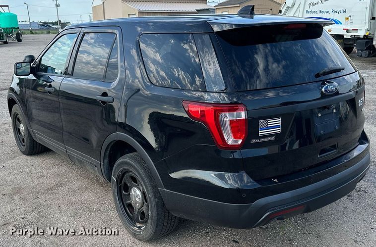 image for item NP9845 2017 Ford Explorer Police  SUV