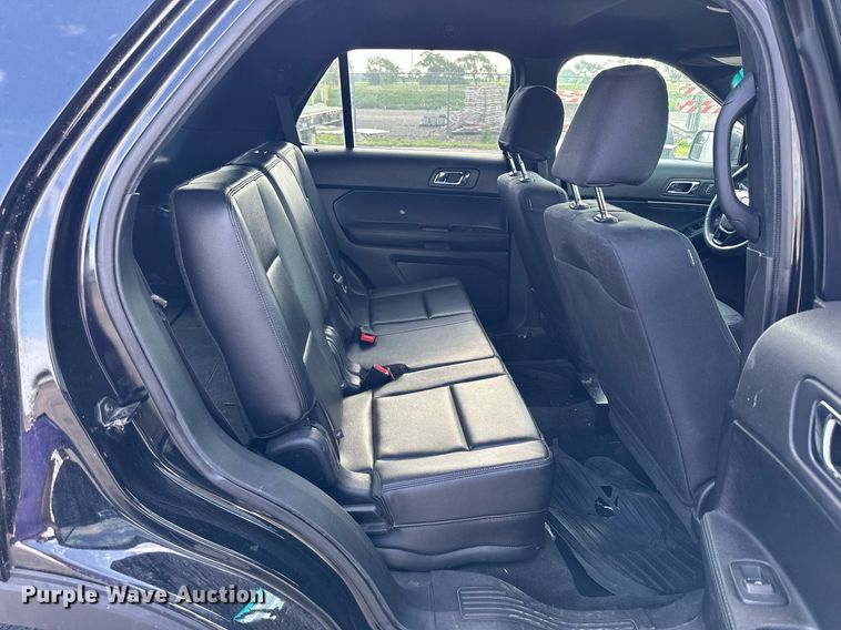 image for item NP9845 2017 Ford Explorer Police  SUV