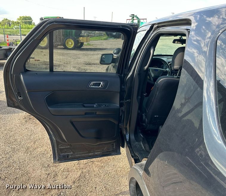 image for item NP9845 2017 Ford Explorer Police  SUV