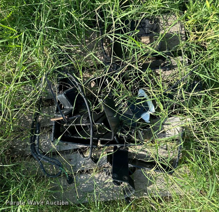 image for item NP9848 Emergency vehicle equipment