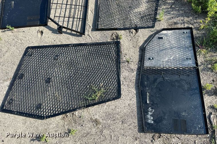 image for item NP9848 Emergency vehicle equipment