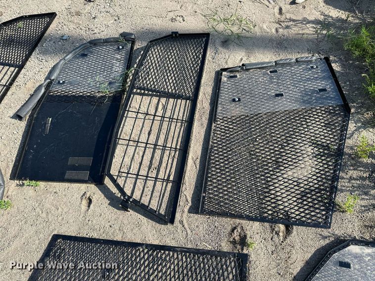 image for item NP9848 Emergency vehicle equipment