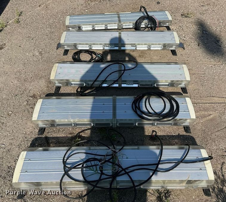 image for item NP9848 Emergency vehicle equipment