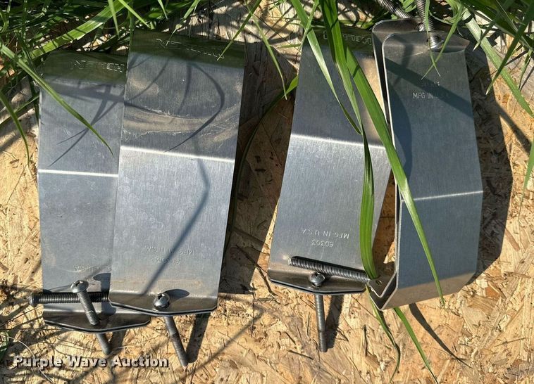 image for item NP9848 Emergency vehicle equipment