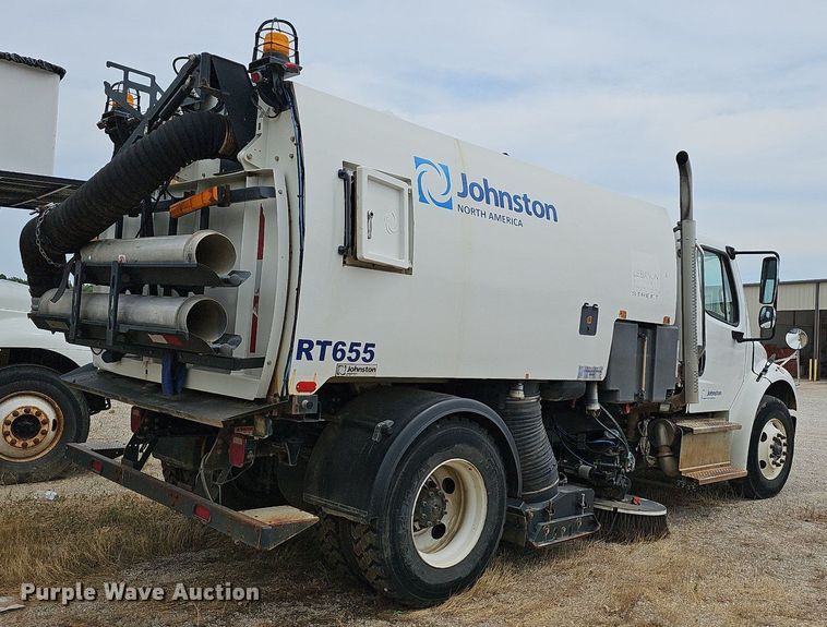 image for item NT9706 2016 Freightliner Business Class M2  street sweeper truck