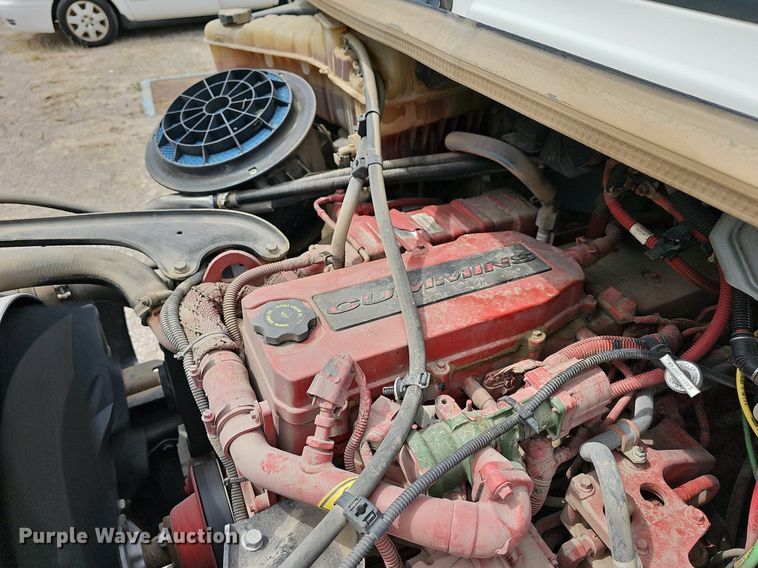 image for item NT9706 2016 Freightliner Business Class M2  street sweeper truck