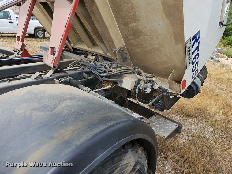 image for item NT9706 2016 Freightliner Business Class M2  street sweeper truck