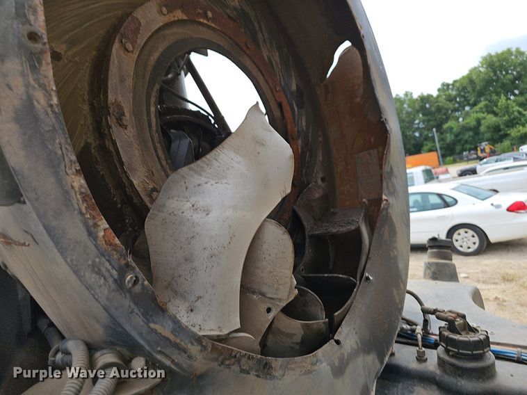 image for item NT9706 2016 Freightliner Business Class M2  street sweeper truck