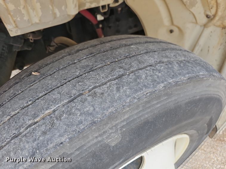 image for item NT9706 2016 Freightliner Business Class M2  street sweeper truck