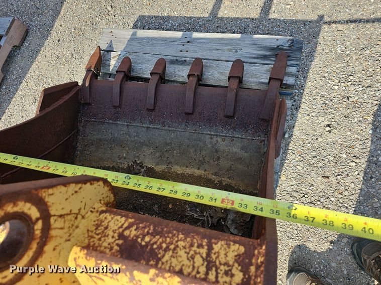 image for item NT9718 CP  backhoe bucket