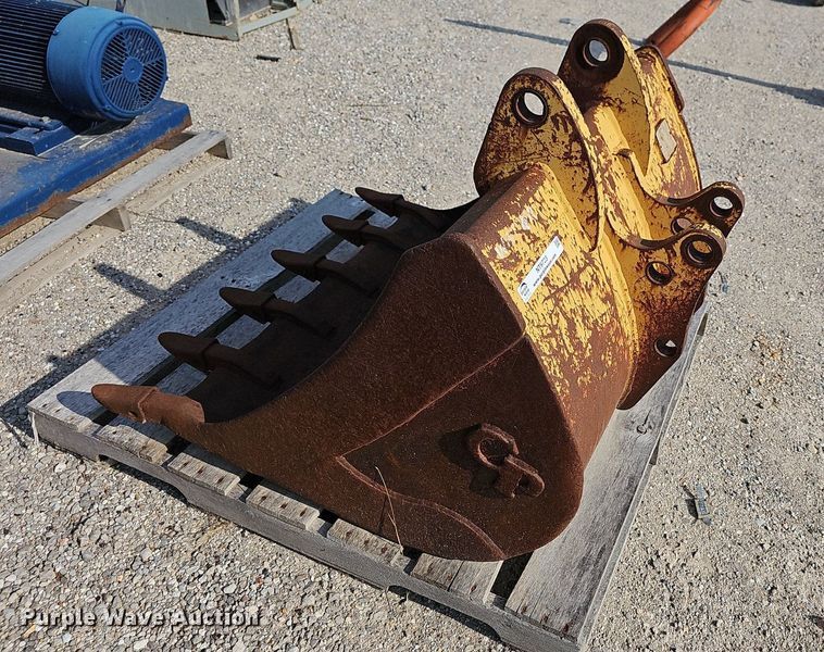 image for item NT9723 CP  backhoe bucket