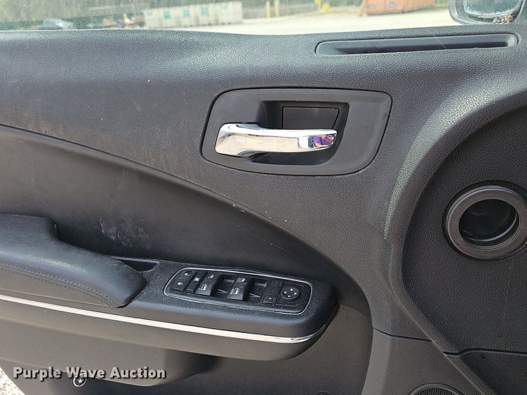 image for item NT9727 2014 Dodge Charger Police