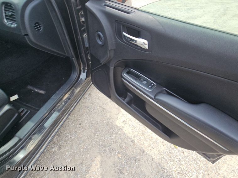 image for item NT9728 2011 Dodge Charger Police