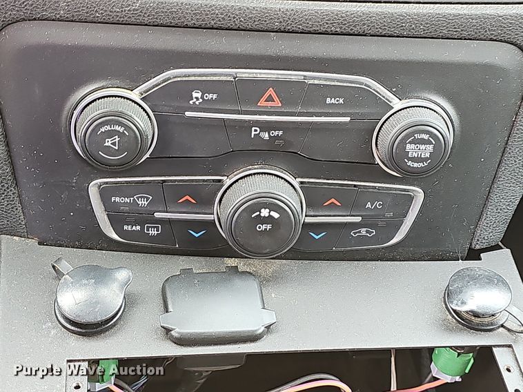 image for item NT9729 2016 Dodge Charger Police