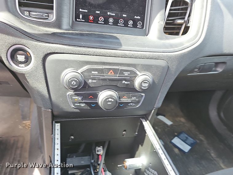 image for item NT9731 2018 Dodge Charger Police