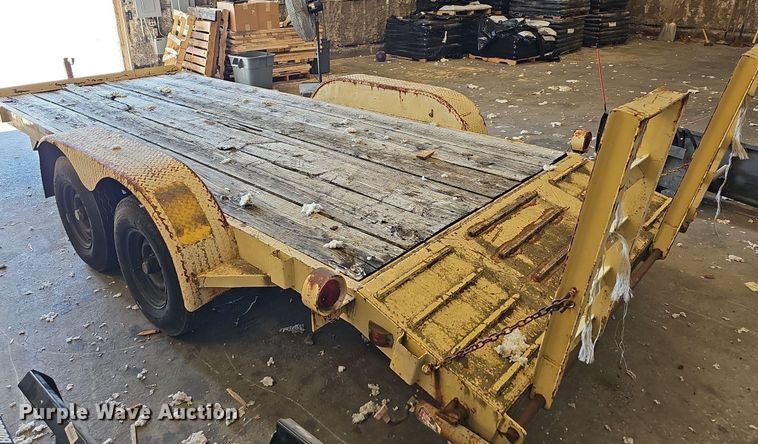 image for item NT9752 1987 Blue Diamond  utility trailer