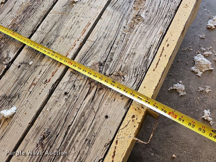 image for item NT9752 1987 Blue Diamond  utility trailer