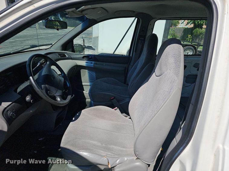 image for item NT9754 1998 Ford Windstar  van