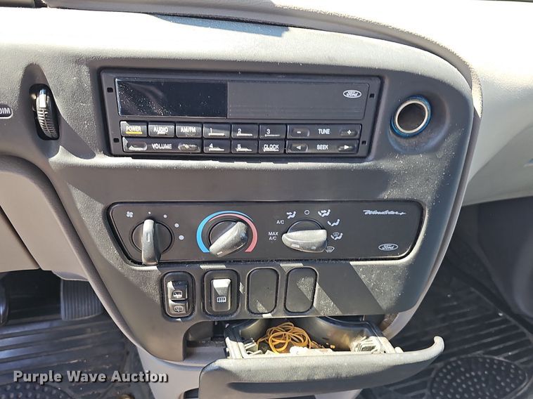 image for item NT9754 1998 Ford Windstar  van