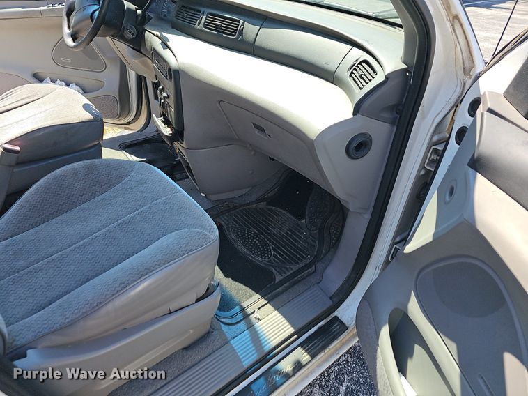 image for item NT9754 1998 Ford Windstar  van