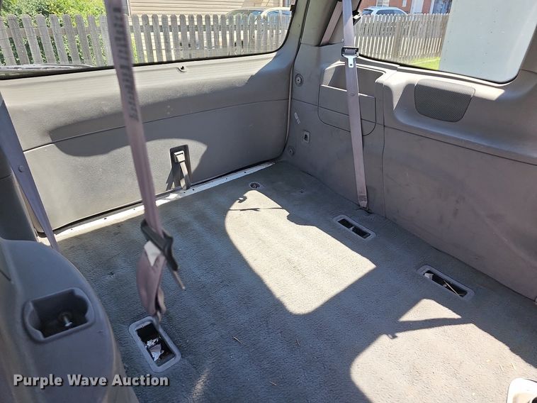 image for item NT9754 1998 Ford Windstar  van