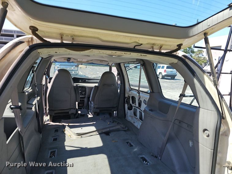 image for item NT9754 1998 Ford Windstar  van