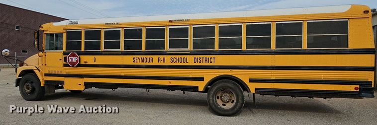 image for item NT9756 2005 Freightliner FS65  school bus