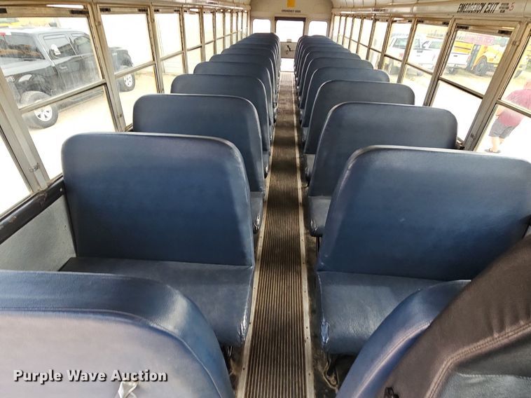 image for item NT9756 2005 Freightliner FS65  school bus