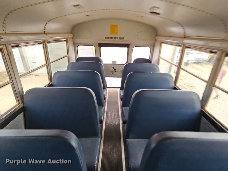 image for item NT9756 2005 Freightliner FS65  school bus