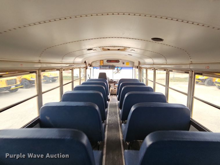 image for item NT9756 2005 Freightliner FS65  school bus