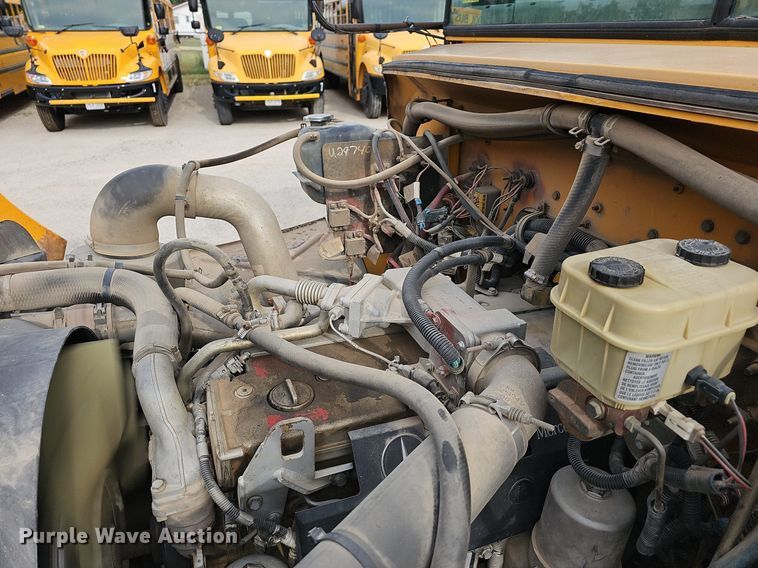 image for item NT9756 2005 Freightliner FS65  school bus