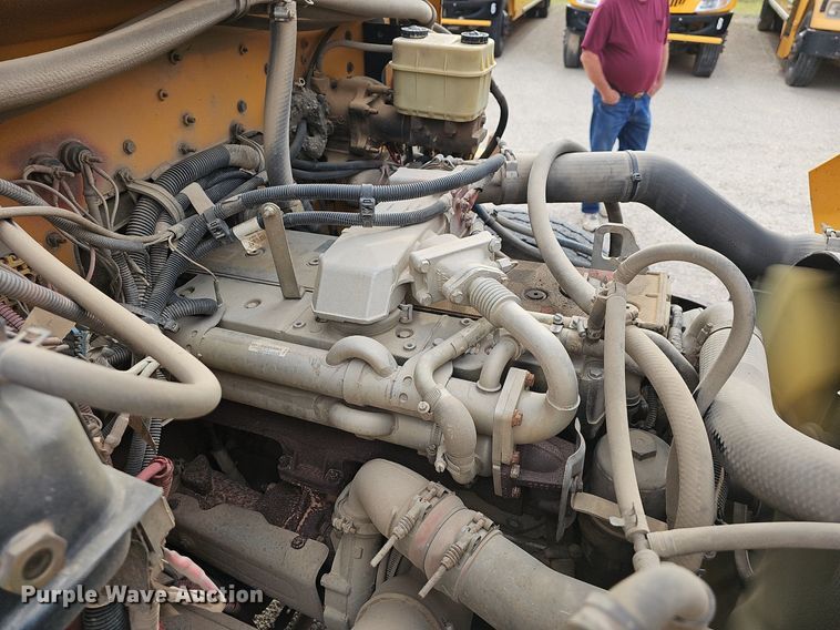 image for item NT9756 2005 Freightliner FS65  school bus