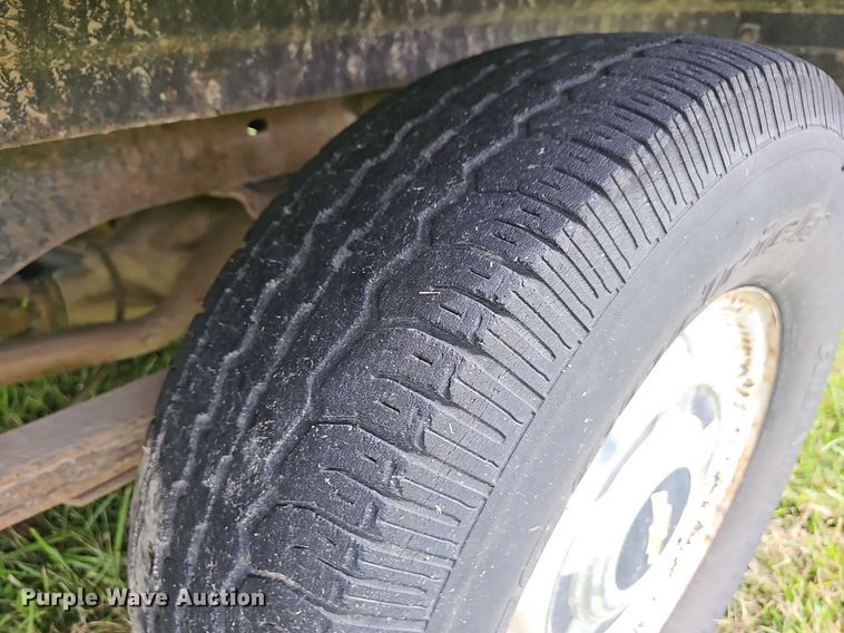 image for item NT9757 1984  Chevrolet Suburban  SUV