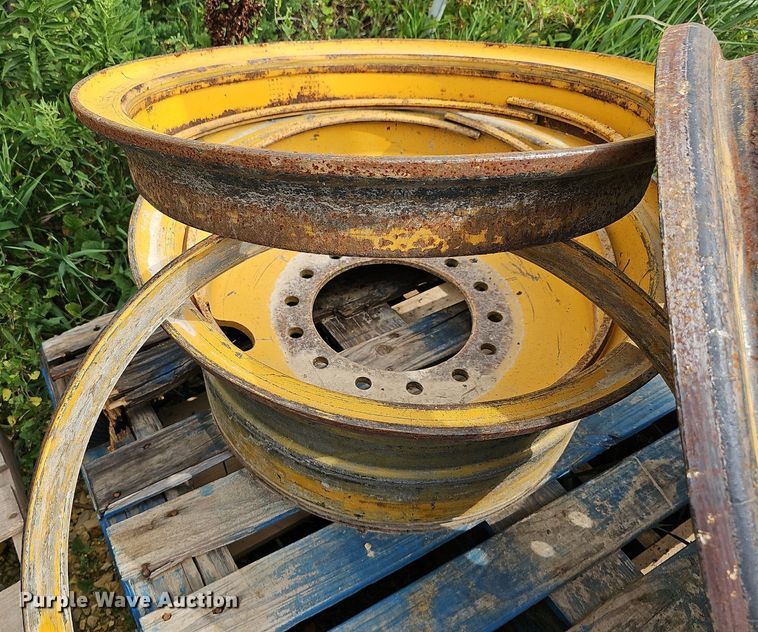 image for item NU9000 Truck parts