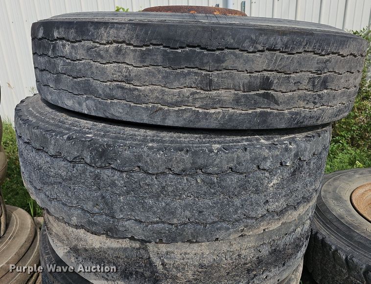 image for item NU9001 (11) tires and wheels