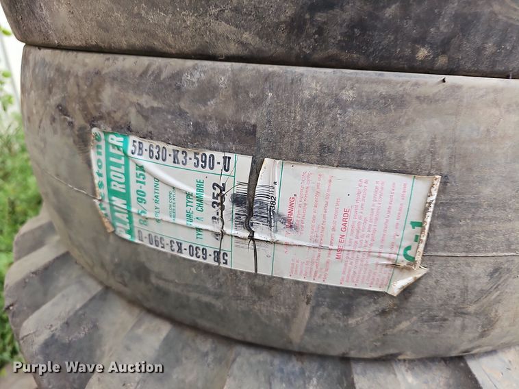 image for item NU9002 (12) tires