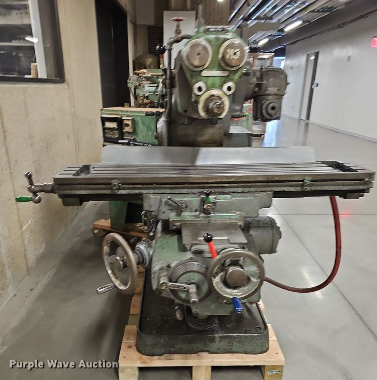 image for item NX9685 Brown & Sharpe No. 2 Plain  milling machine