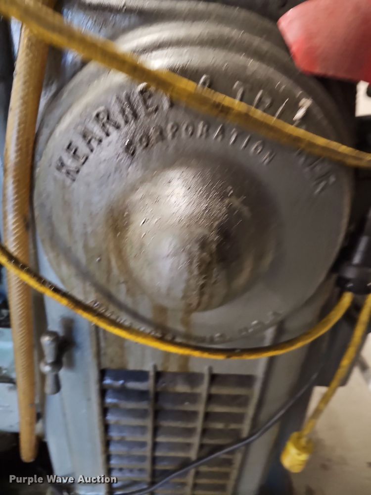 image for item NX9693 Milwaukee 2HL  milling machine