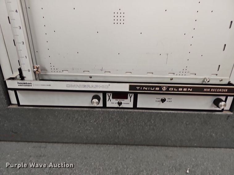 image for item NX9694 Tinius Olsen  testing machine