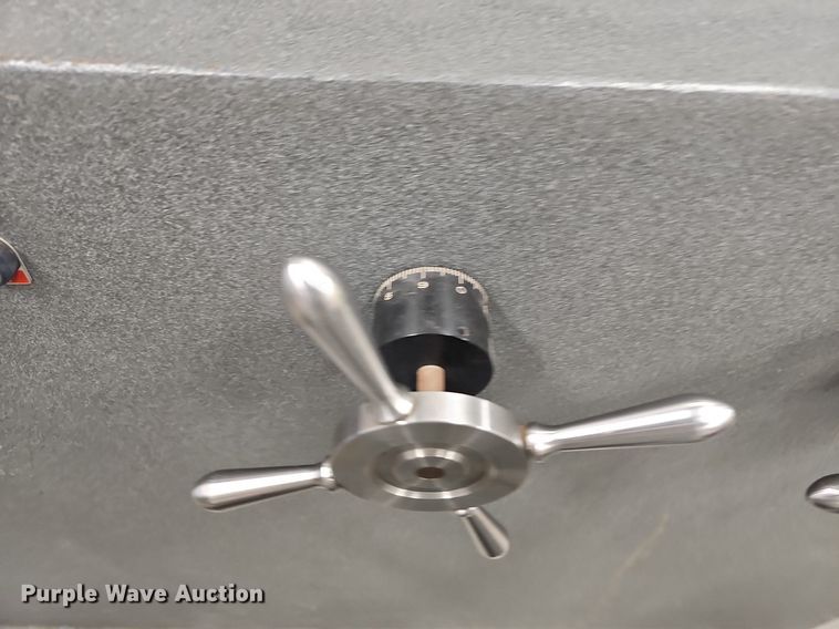 image for item NX9694 Tinius Olsen  testing machine