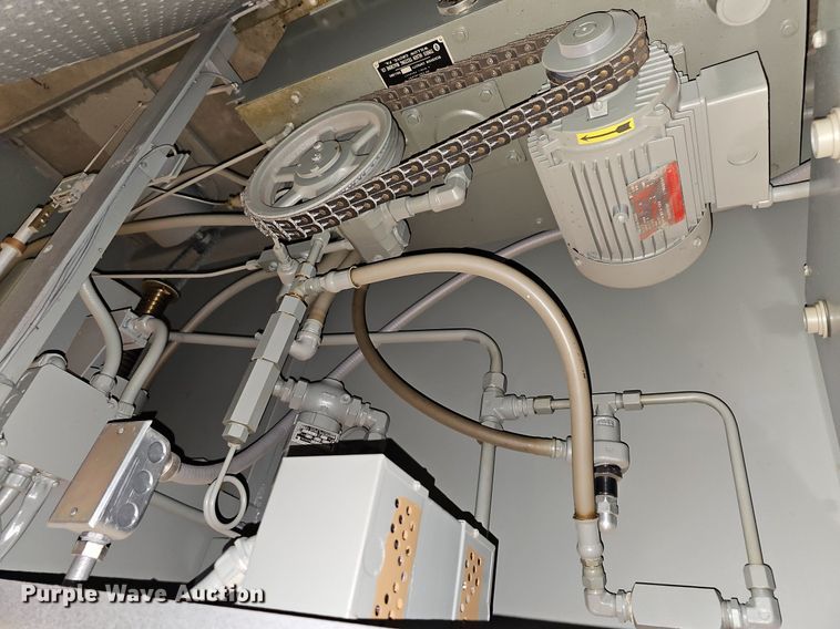 image for item NX9694 Tinius Olsen  testing machine