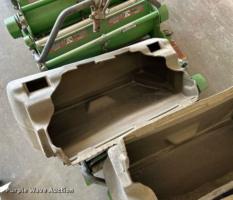 image for item NY9199 2006 John  Deere 2500A  reel mower