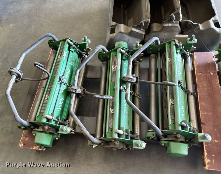 image for item NY9199 2006 John  Deere 2500A  reel mower