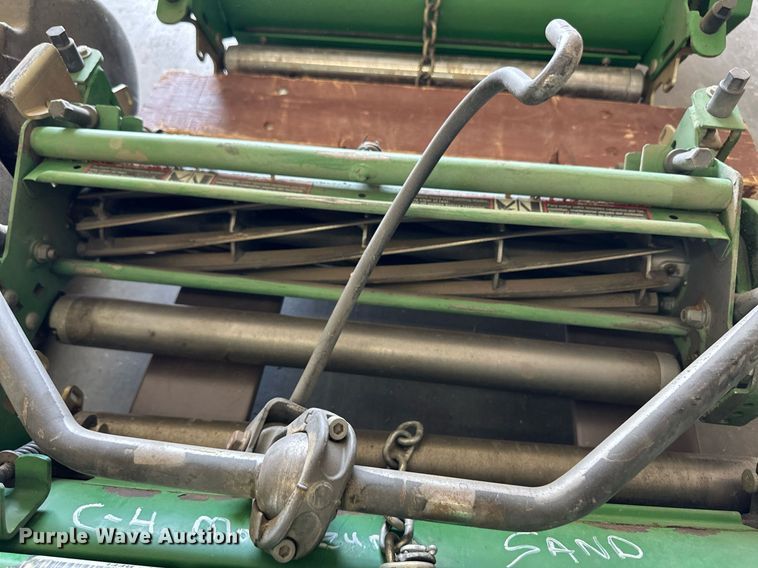 image for item NY9199 2006 John  Deere 2500A  reel mower