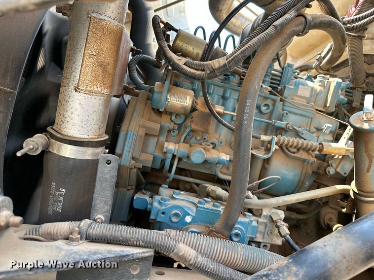 image for item OG9131 1997 International 4900  crane truck